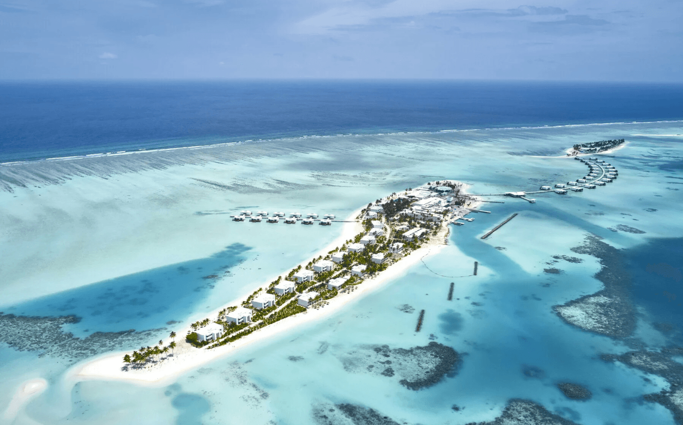 The Maldives: Discover Paradise on the Water With RIU